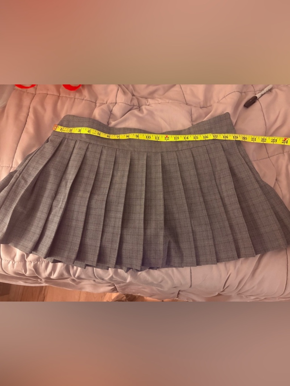 ZARA - Plaid Pleated Mini Skirt in Gray